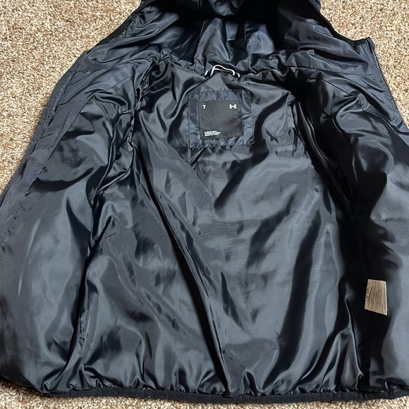 *final drop* UA 2fer Hoodie Vest little boys size 7 - Picture 7 of 11